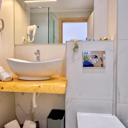 Sunflower Corfu Gouvia