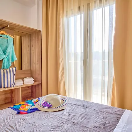 Sunflower Corfu Daire