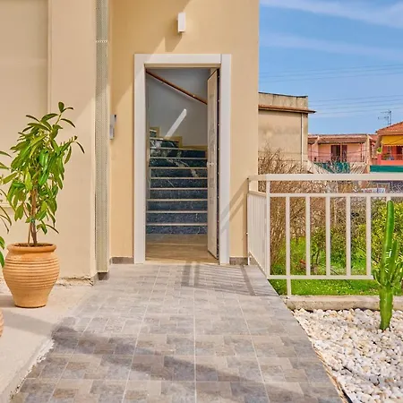 Sunflower Corfu * Γουβιά