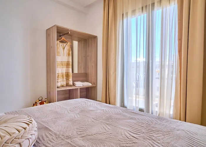 Sunflower Corfu * جوفيا