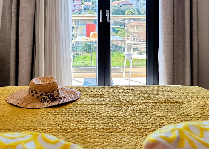 Sunflower Corfu * جوفيا