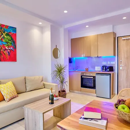 Sunflower Corfu ゴウヴィア