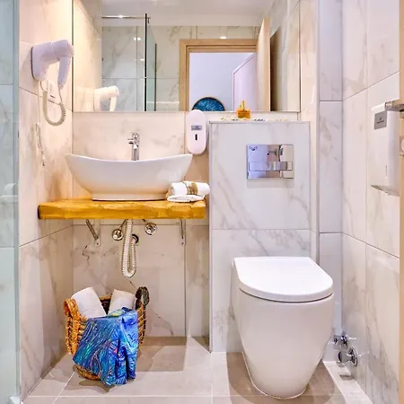 Sunflower Corfu * ゴウヴィア