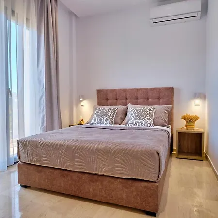 Sunflower Corfu ゴウヴィア